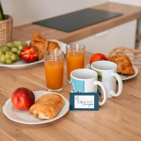 Beachfront Cocooning Getaway