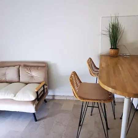 Beachfront Cocooning Getaway Lägenhet La Grande Motte