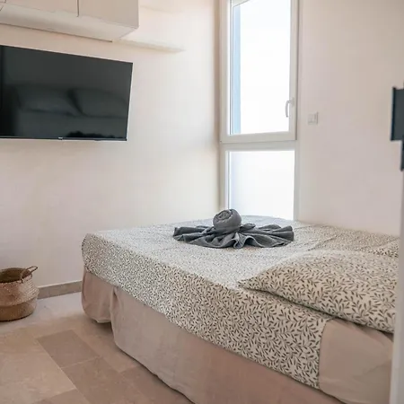 Beachfront Cocooning Getaway Appartamento *